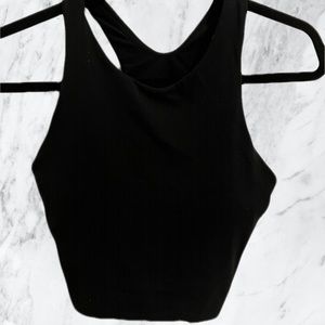Athleta Conscious Crop Sports Bra in Black (Medium)